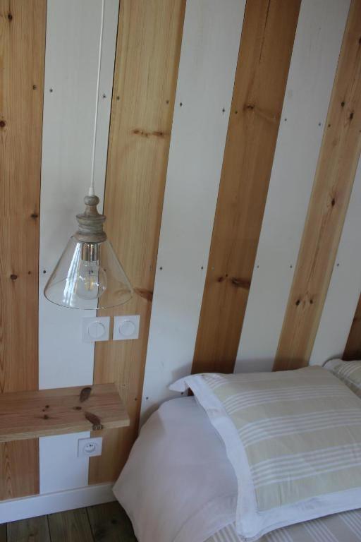 La Maison du Las Saint-Jean-d'Illac Habitación foto
